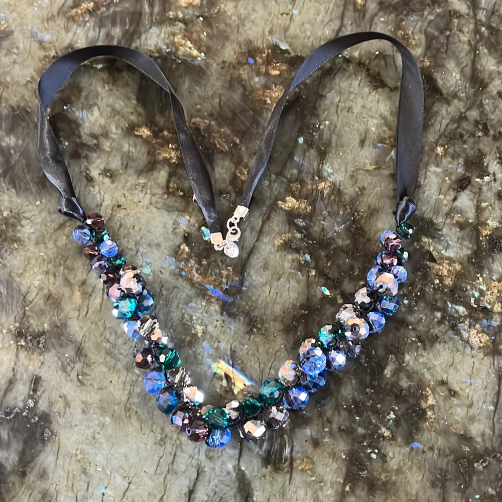 Loft Swarovski Crystal Necklace with Satin